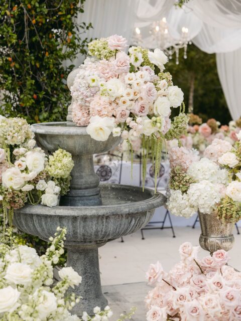 A Tuscan-inspired private villa wedding set against cypress trees, blush roses, and crystal chandeliers ~ J+B at La Casa Toscana. 

Photography: @515photoco 
Planning + Travel: @theeventeur 
Florist: @nandinagrove 
Venue: @lacasatoscana 
Videography: @maksud_sharipov 
Rentals: @trinityspecialeventrentals @atlaseventrental @taylorrentalnaples @contempolinens 
Hair & Makeup: @unbreakablebeauty.mua 
Stationery: @oflightandletters 
Ceremony Music: @emmatheharpist 
Officiant: @weddingsbydanny
Band: @tropics.entertainment @cameo.band 
Stage: @cocolunaevents 
Table Numbers: @luxelines_ 
Cake + Gelato & Cannoli Cart: @mysospiri 
Catering: @naplesweddingcateringbyfriscos